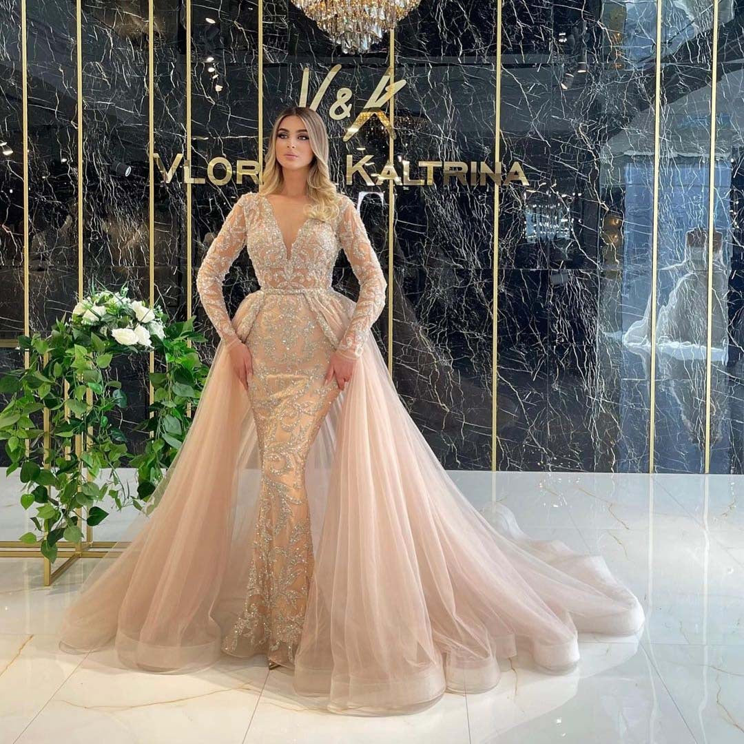 Princess Champagne French Style Long-Sleeved Vestido