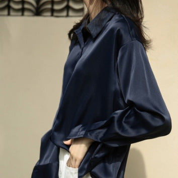 Boss Lady Long-sleeved Satin Blusa A Botones