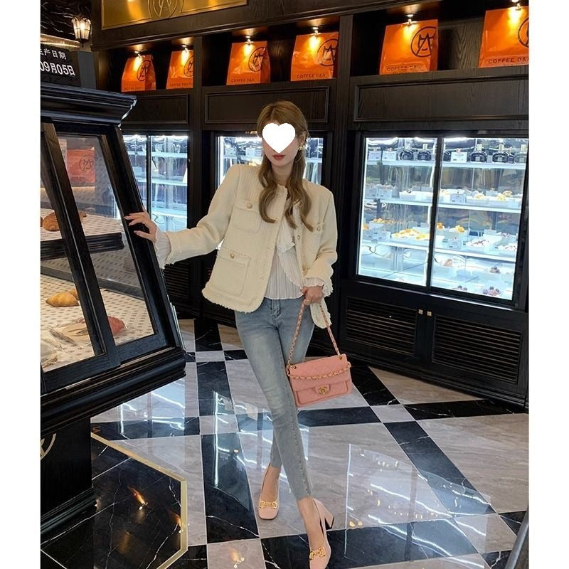 Good Girl K-pop Cropped Coat Manga Larga